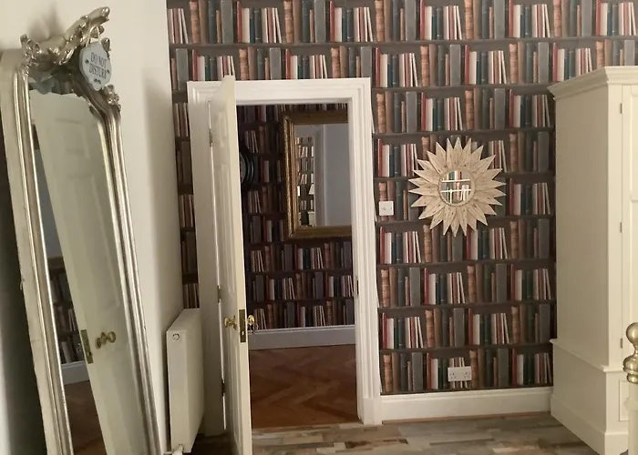 A Room In The City - West Edinburgh